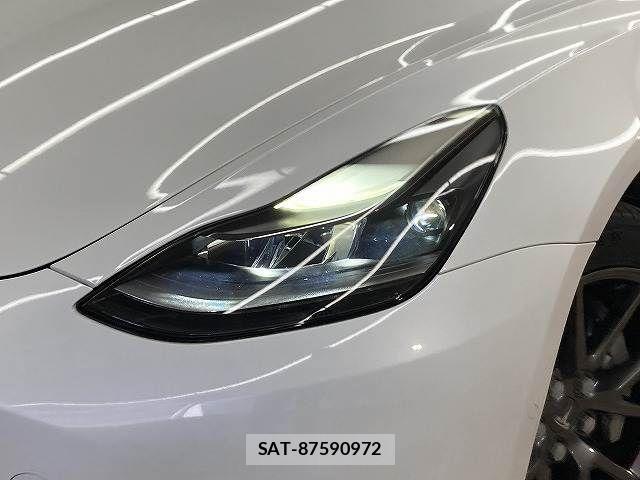 Tesla MODEL 3 2021-03 7360161-19