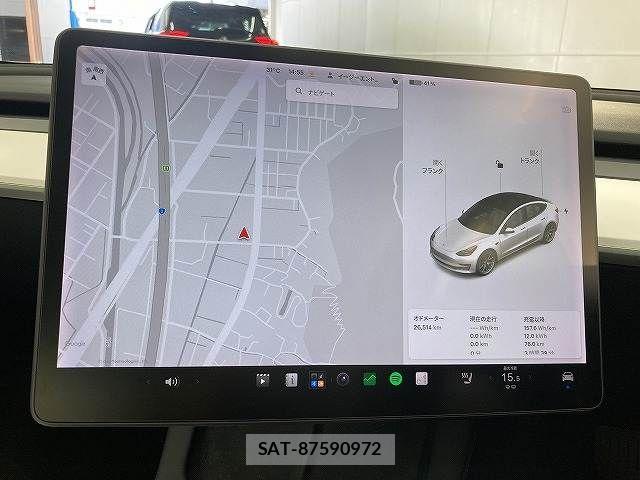 Tesla MODEL 3 2021-03 7360161-3
