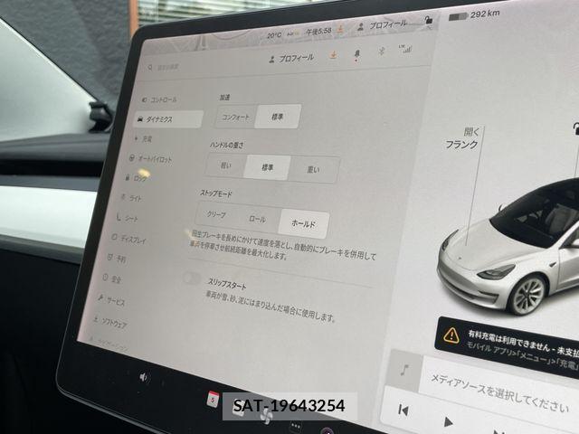 Tesla MODEL 3 2021-01 7360172-13