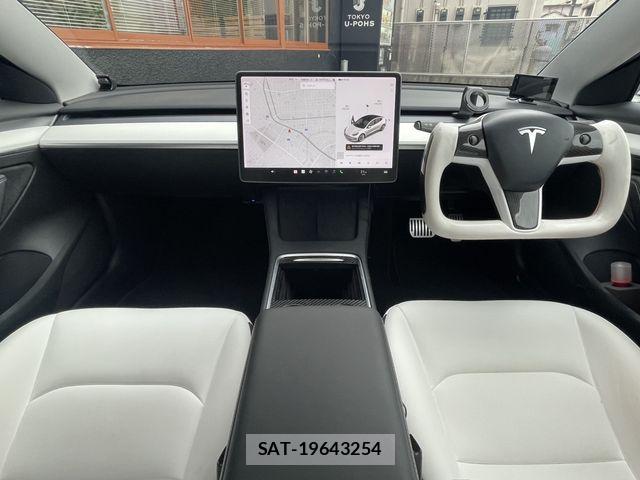 Tesla MODEL 3 2021-01 7360172-1