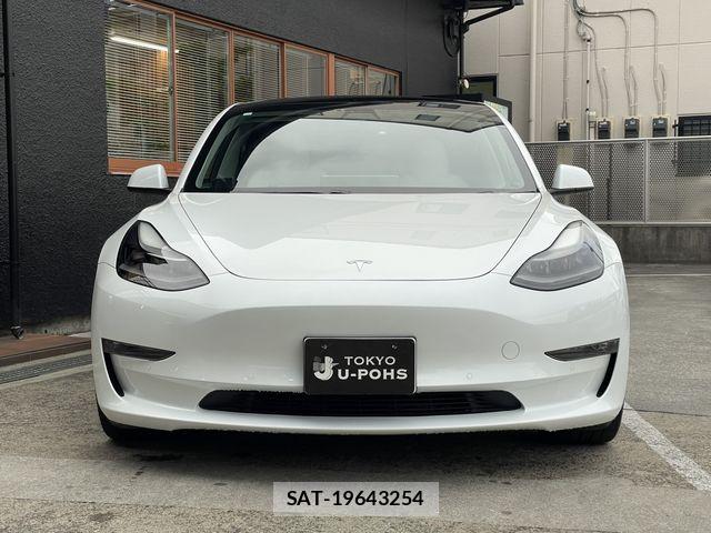 Tesla MODEL 3 2021-01 7360172-27