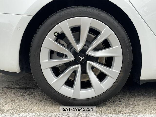 Tesla MODEL 3 2021-01 7360172-5