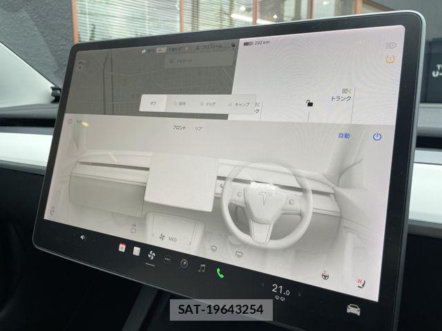 Tesla MODEL 3 2021-01 7360172-8