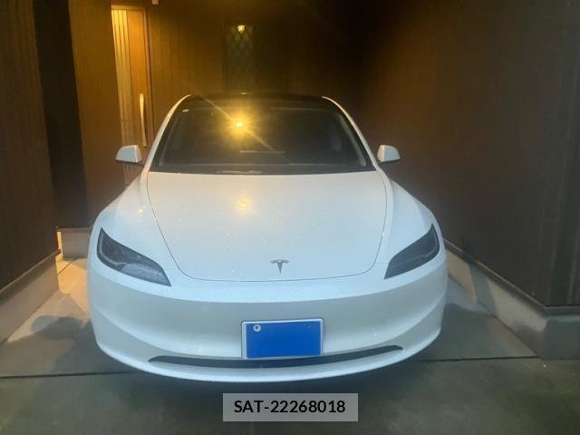 Tesla MODEL 3 2024-05 7360160-0