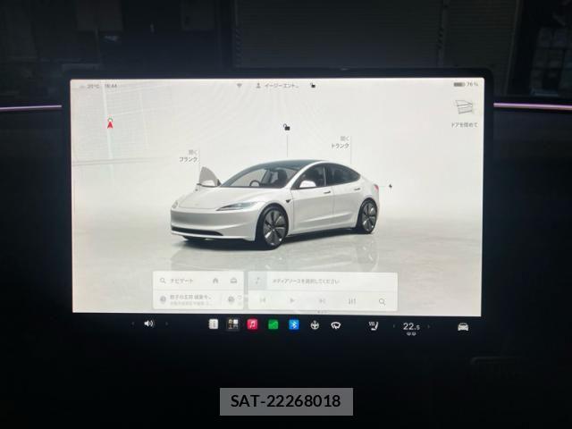 Tesla MODEL 3 2024-05 7360160-11