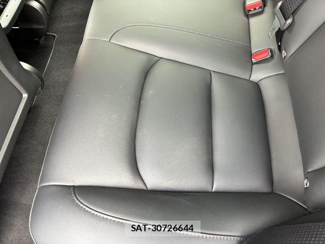 Tesla MODEL 3 2022-06 7510277-16
