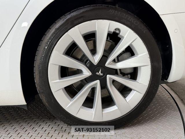 Tesla MODEL 3 2021-03 7503242-17
