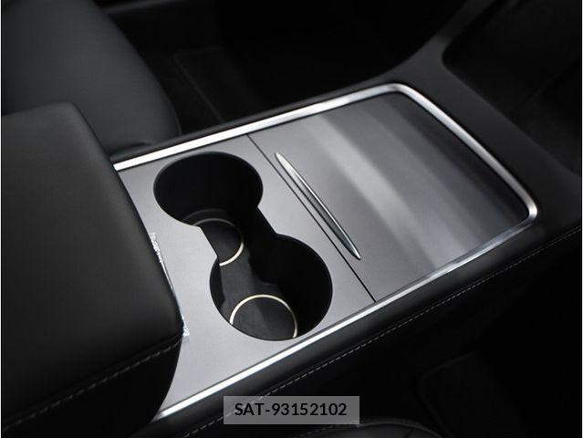 Tesla MODEL 3 2021-03 7503242-27