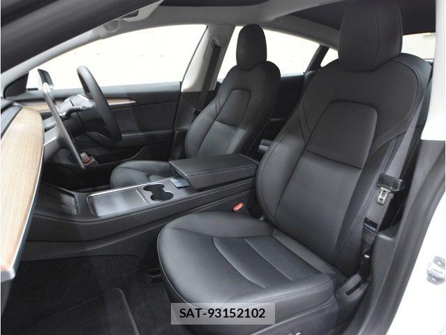 Tesla MODEL 3 2021-03 7503242-4
