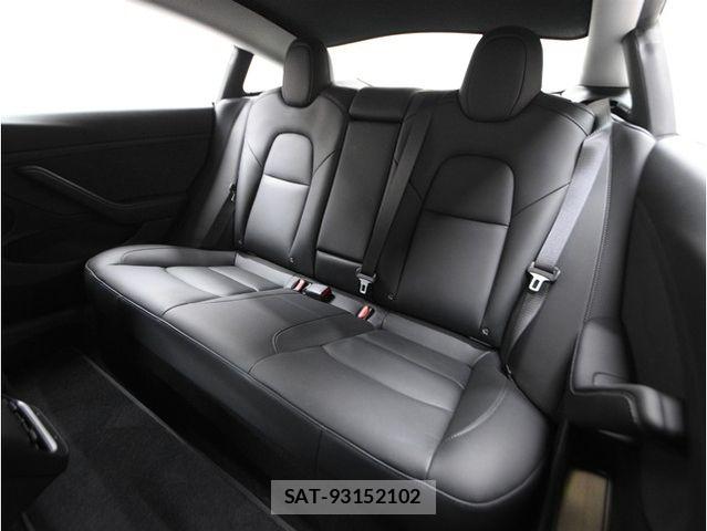 Tesla MODEL 3 2021-03 7503242-5