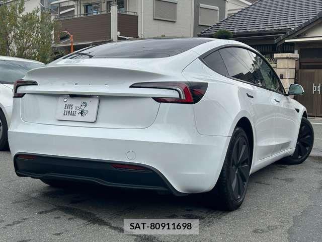 Tesla MODEL 3 2024-09 7503240-13