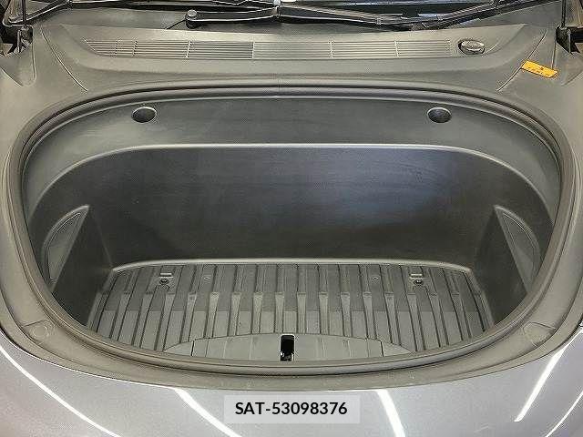 Tesla MODEL 3 2021-08 7503241-17