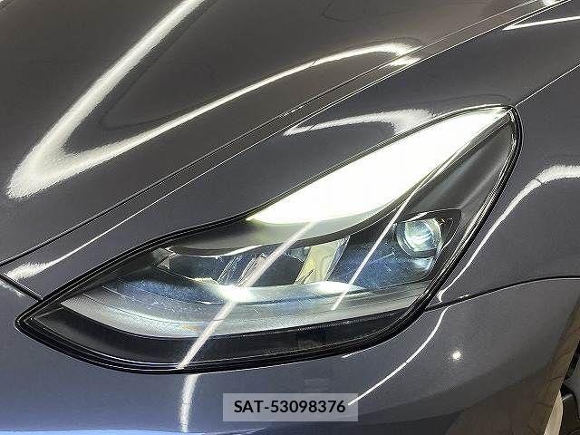 Tesla MODEL 3 2021-08 7503241-19