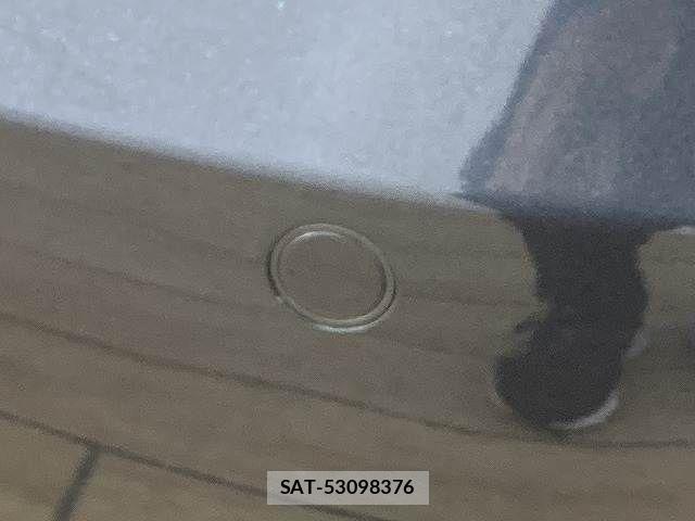 Tesla MODEL 3 2021-08 7503241-8