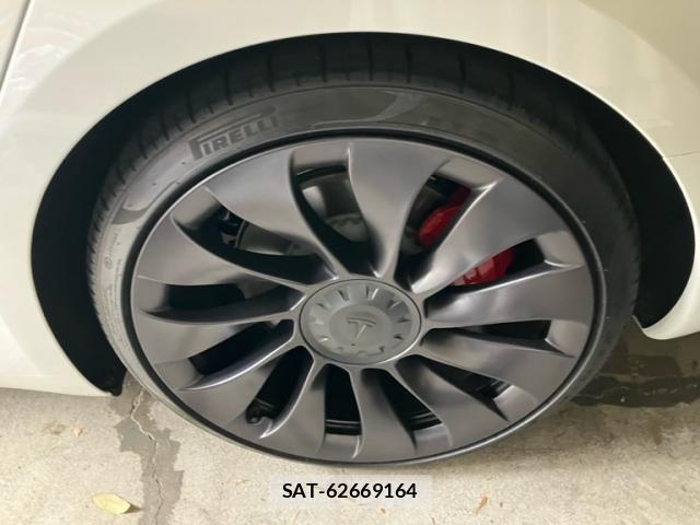 Tesla MODEL 3 2021-09 7562988-16