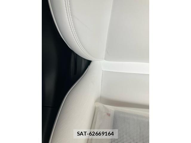 Tesla MODEL 3 2021-09 7562988-23