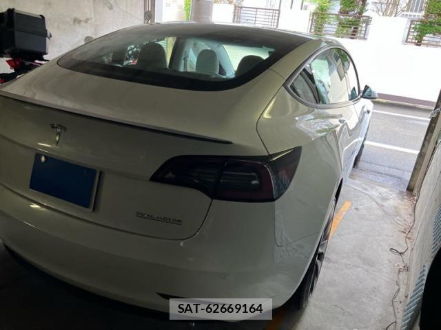 Tesla MODEL 3 2021-09 7562988-6