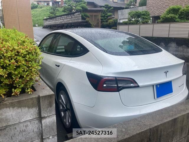Tesla MODEL 3 2020-12 7620815-9