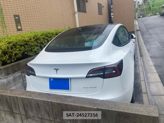 Tesla MODEL 3 2020-12 7620815-3