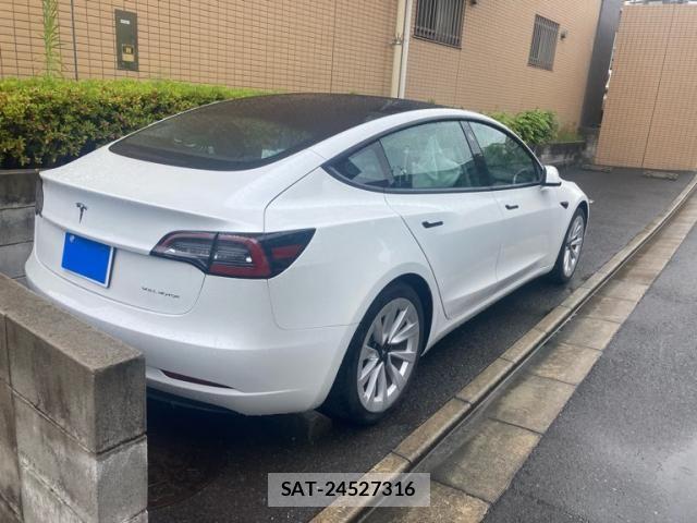 Tesla MODEL 3 2020-12 7620815-4