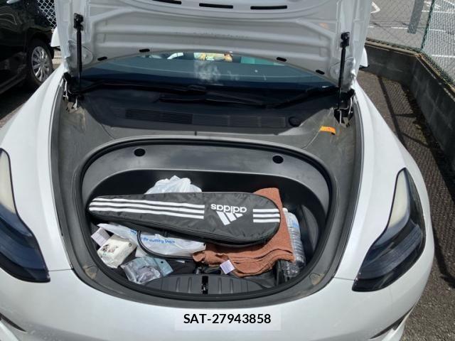 Tesla MODEL 3 2022-06 7729842-26