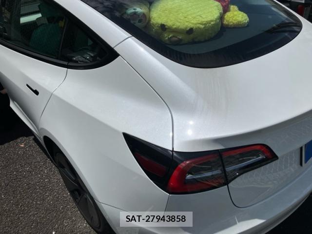 Tesla MODEL 3 2022-06 7729842-5