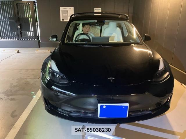 Tesla MODEL 3 2023-07 7729841-3