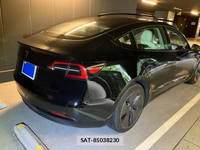 Tesla MODEL 3 2023-07 7729841-6