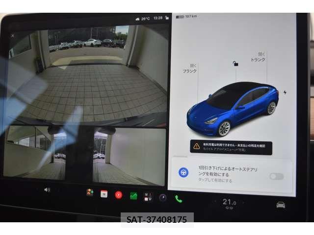 Tesla MODEL 3 2021-12 7729843-9