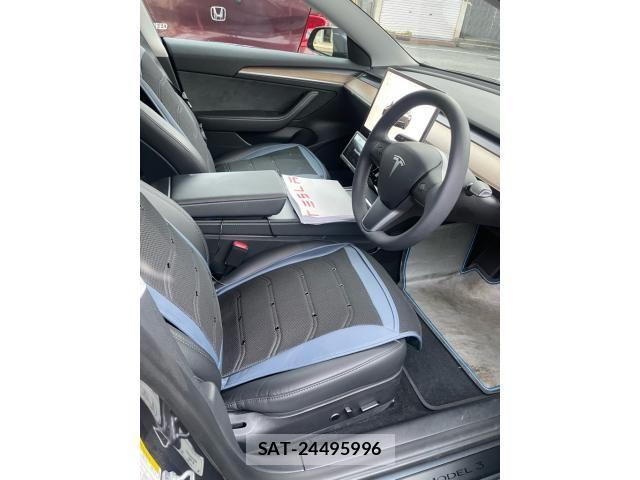 Tesla MODEL 3 2023-09 7729838-13