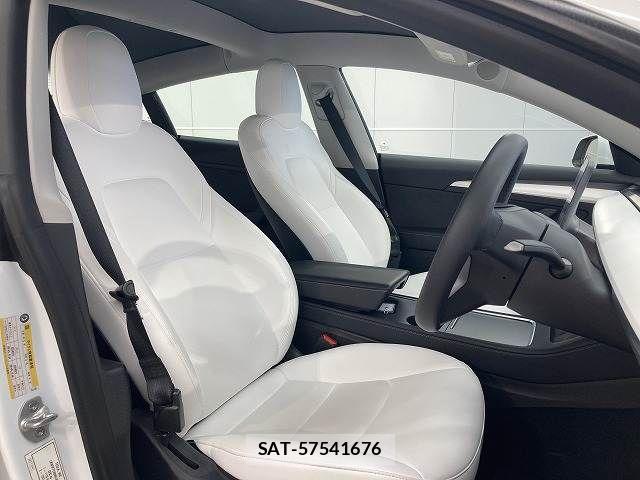 Tesla MODEL 3 2021-11 7729837-11
