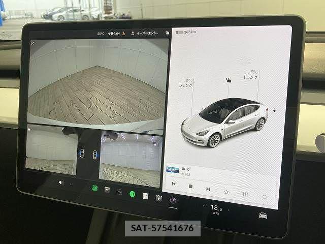 Tesla MODEL 3 2021-11 7729837-4