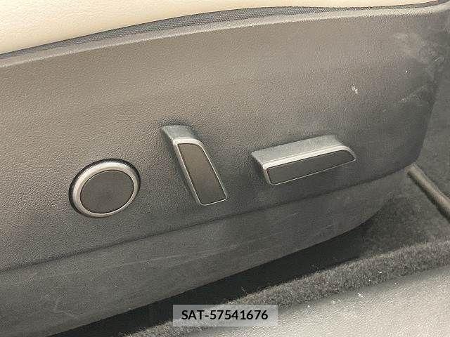 Tesla MODEL 3 2021-11 7729837-6