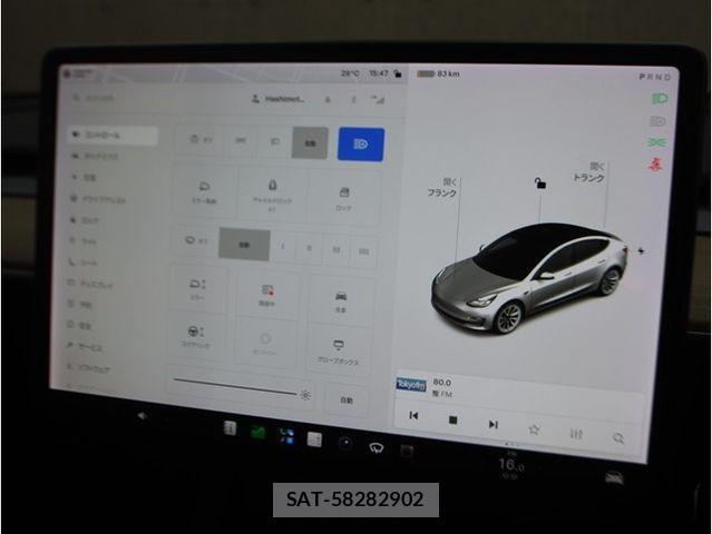 Tesla MODEL 3 2021-05 7789869-27