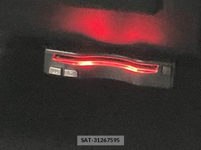 Tesla MODEL 3 2022-06 7789870-8