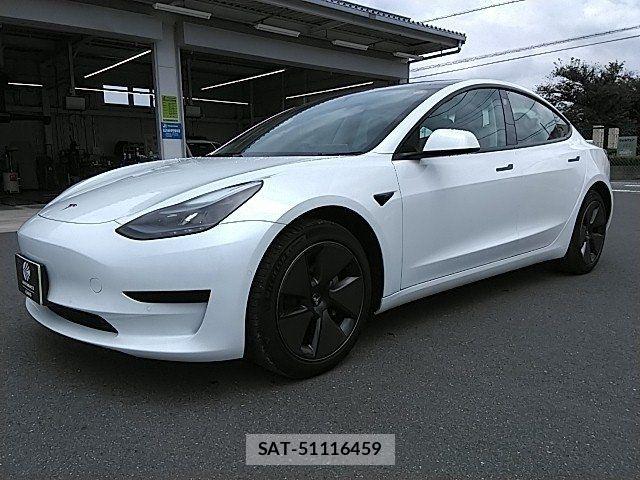 Tesla MODEL 3 2023-08 7880047-5