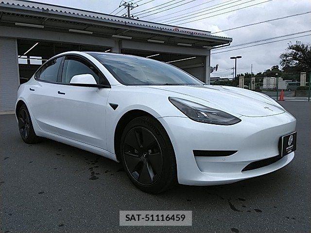Tesla MODEL 3 2023-08 7880047-6