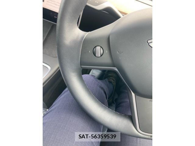 Tesla MODEL 3 2021-12 7880054-17
