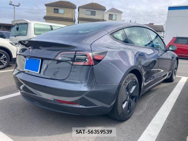 Tesla MODEL 3 2021-12 7880054-3