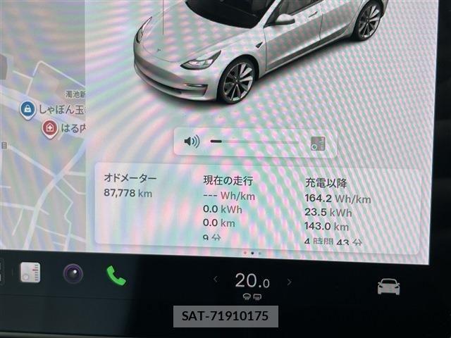 Tesla MODEL 3 2021-03 7880048-12