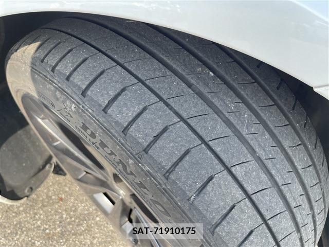 Tesla MODEL 3 2021-03 7880048-19