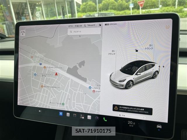 Tesla MODEL 3 2021-03 7880048-6