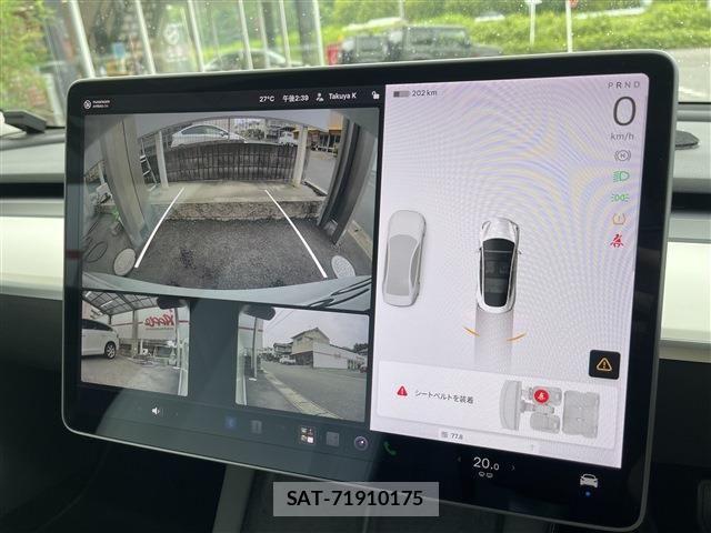 Tesla MODEL 3 2021-03 7880048-7