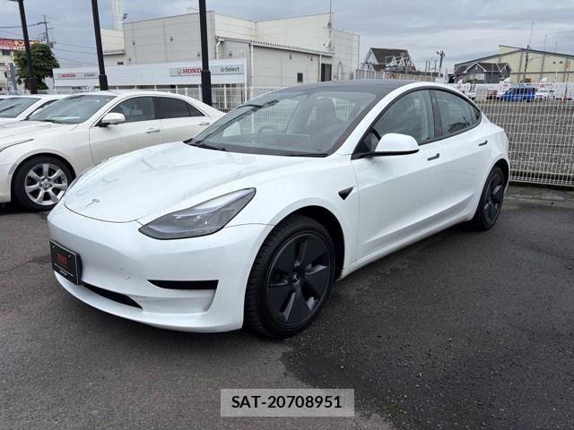 Tesla MODEL 3 2023-08 7880046-0