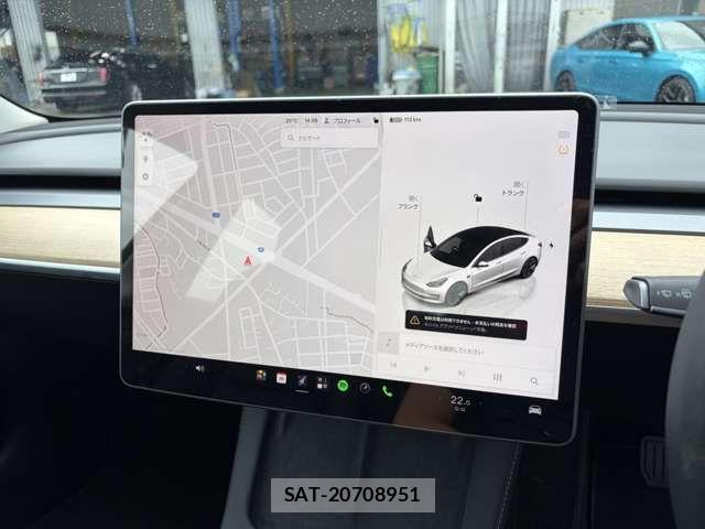 Tesla MODEL 3 2023-08 7880046-15