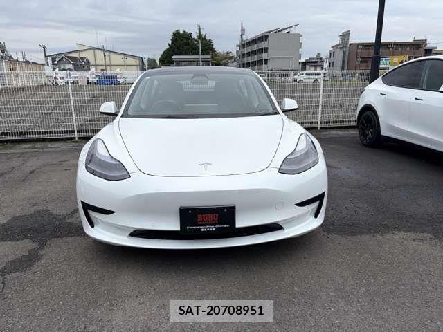 Tesla MODEL 3 2023-08 7880046-1
