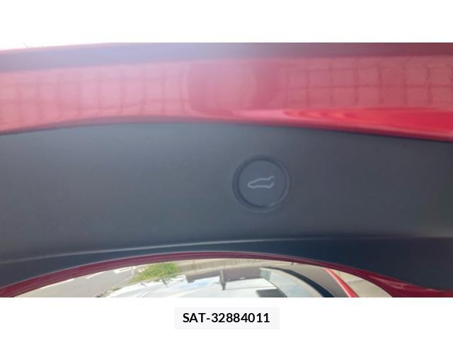 Tesla MODEL 3 2020-12 7880053-7