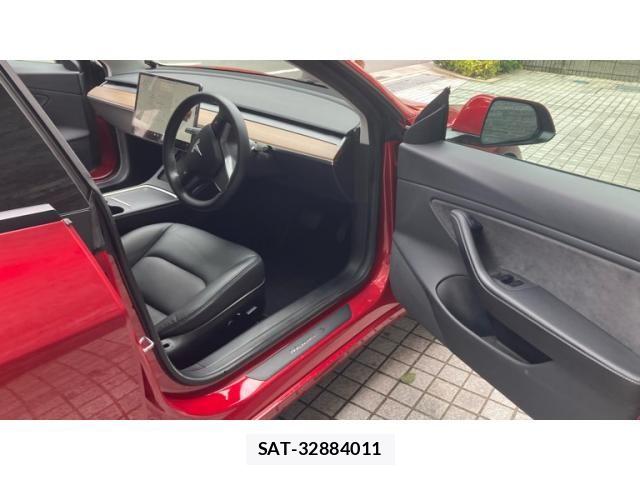 Tesla MODEL 3 2020-12 7880053-9