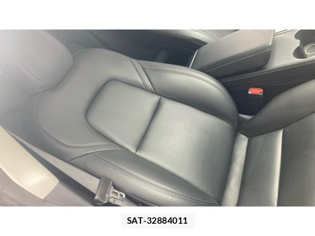 Tesla MODEL 3 2020-12 7880053-10