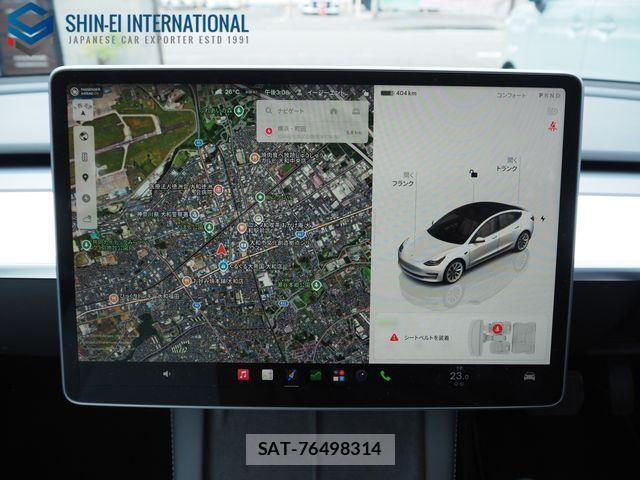 Tesla MODEL 3 2022-03 7964128-11